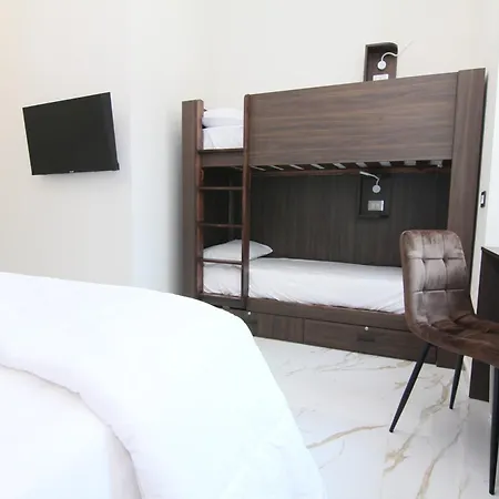 מלון Auroom נאפולי