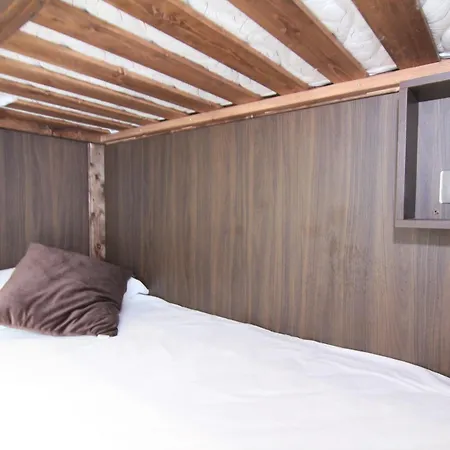 Auroom * נאפולי