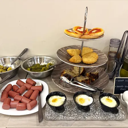 Hotel Auroom Nápoles