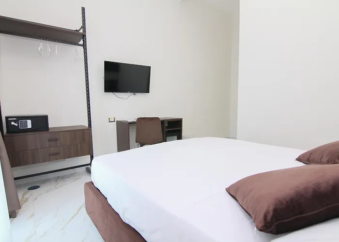 Auroom Ξενοδοχείο *