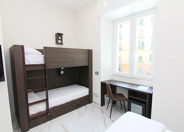 Auroom Hotel *